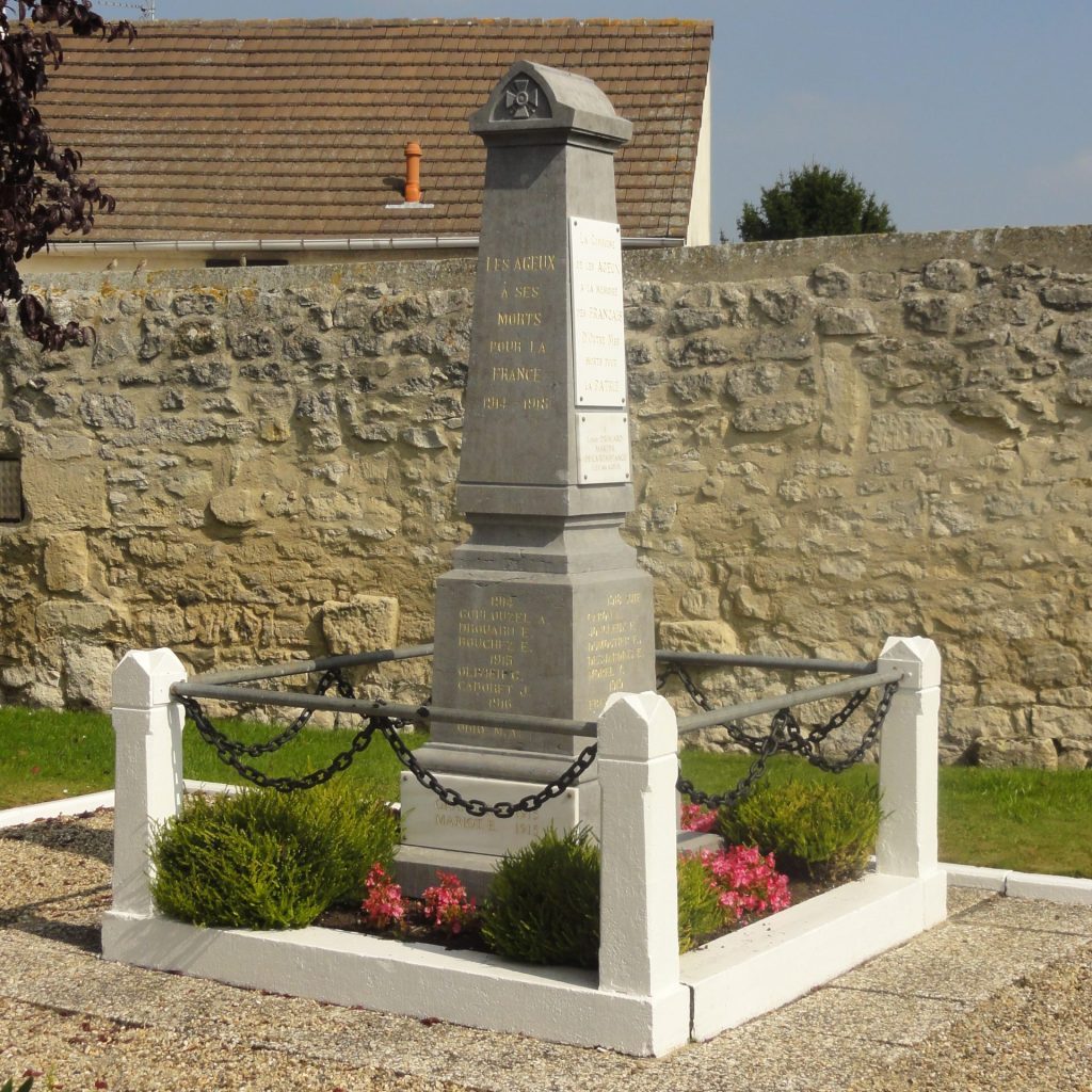 Les Ageux monument aux morts
